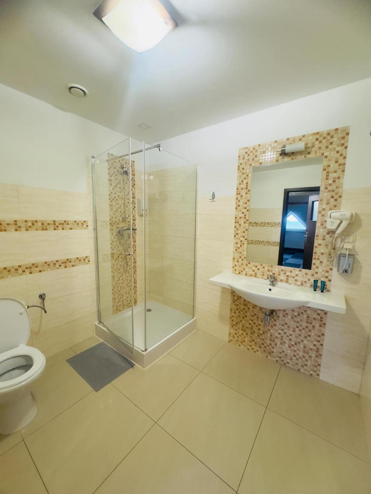Magiczna Farma Hotel Obiady Maka I Magia Zambrow Εξωτερικό φωτογραφία